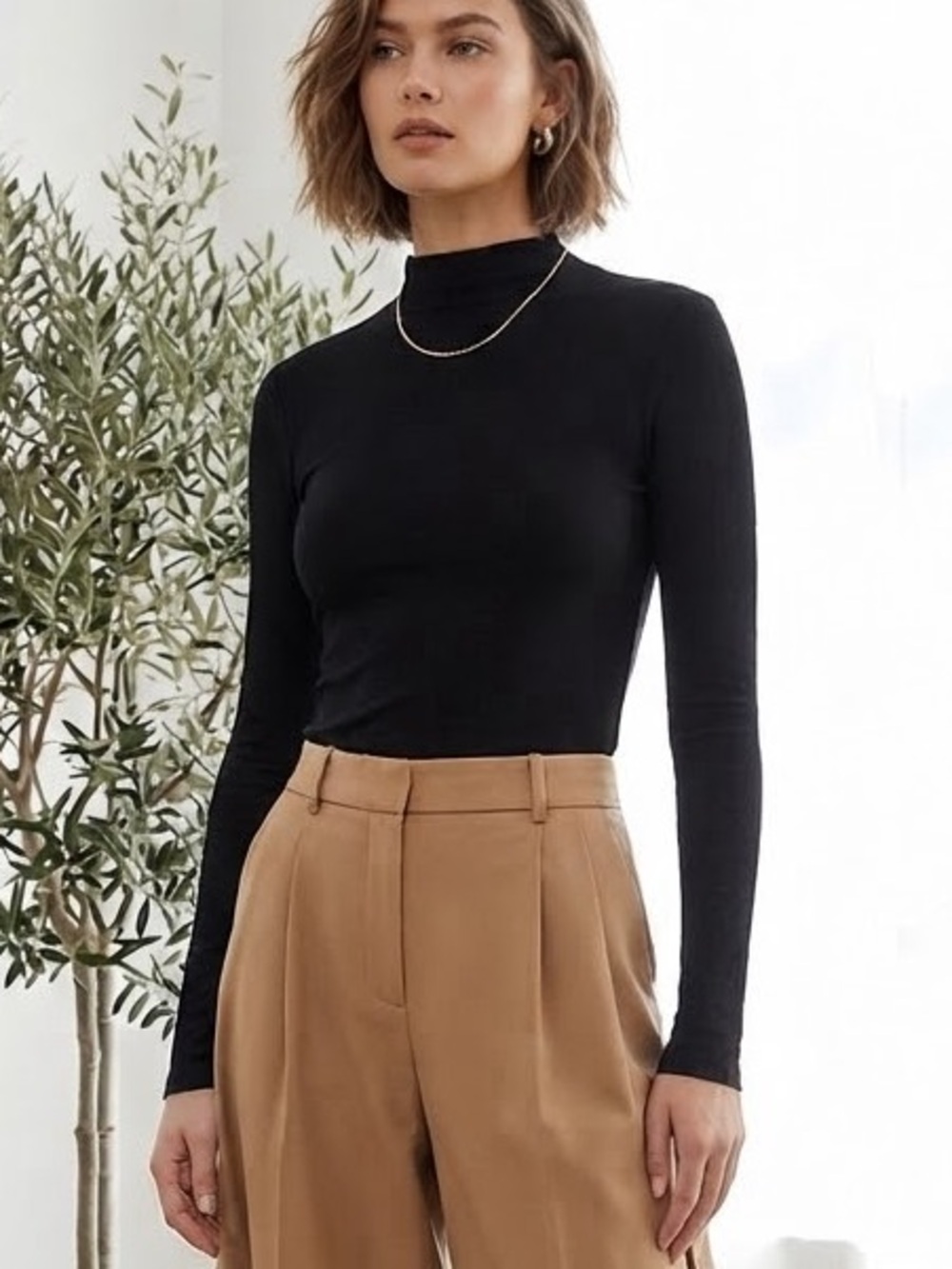 Aritzia Babaton Ribbed Mockneck Long sleeve Shirt Minimalist Quiet Luxury XS